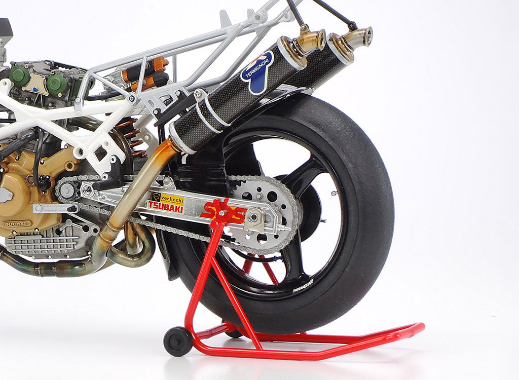 Tamiya 1:12 Ducati 888 Superbike