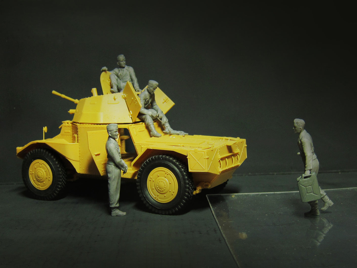 ICM 1:35 German Armoured Vehicle Crew (1941-1942)