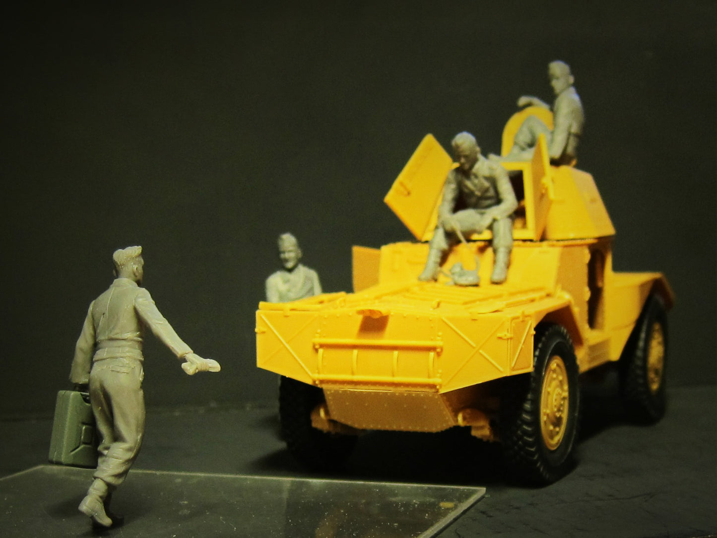 ICM 1:35 German Armoured Vehicle Crew (1941-1942)