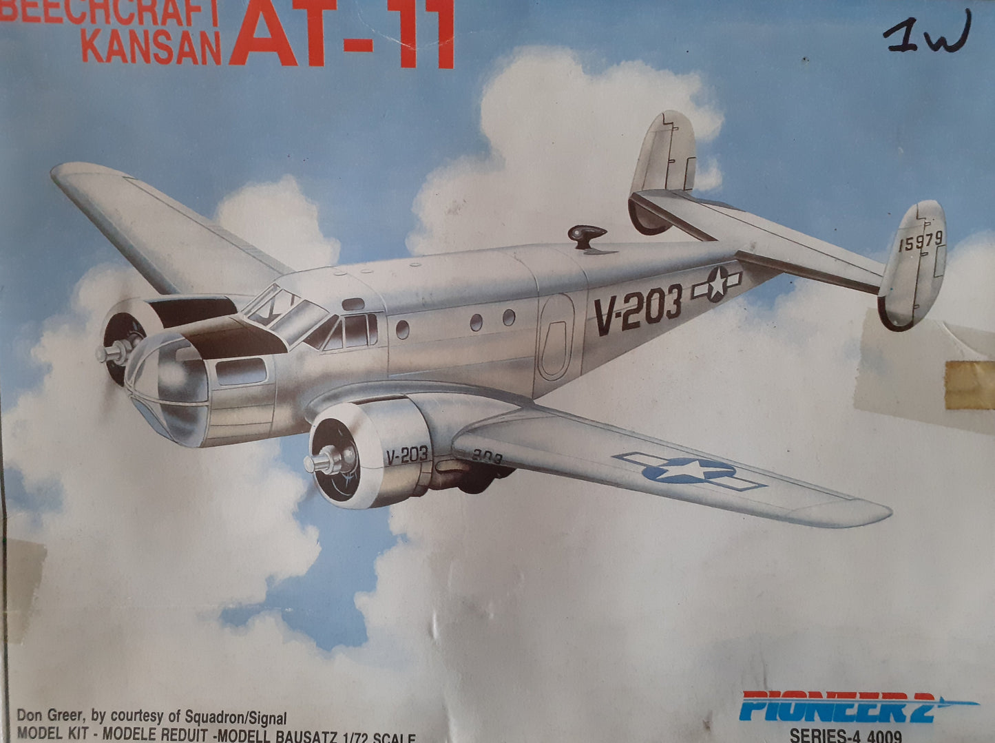 Pioneer2 1:72 Beechcraft Kansan AT-11