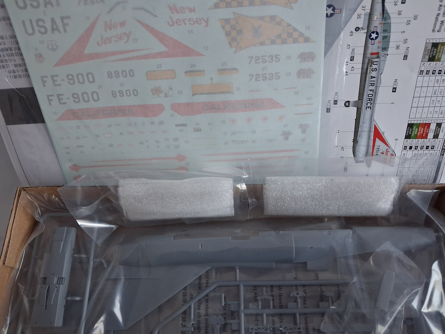 Trumpeter 1:72 F-106B Delta Dart