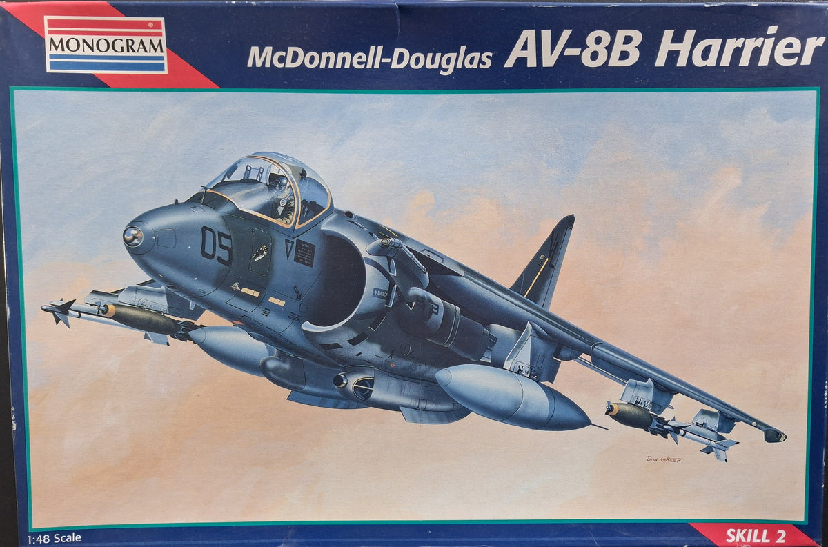 Monogram 1:48 AV-8B Harrier (1995)
