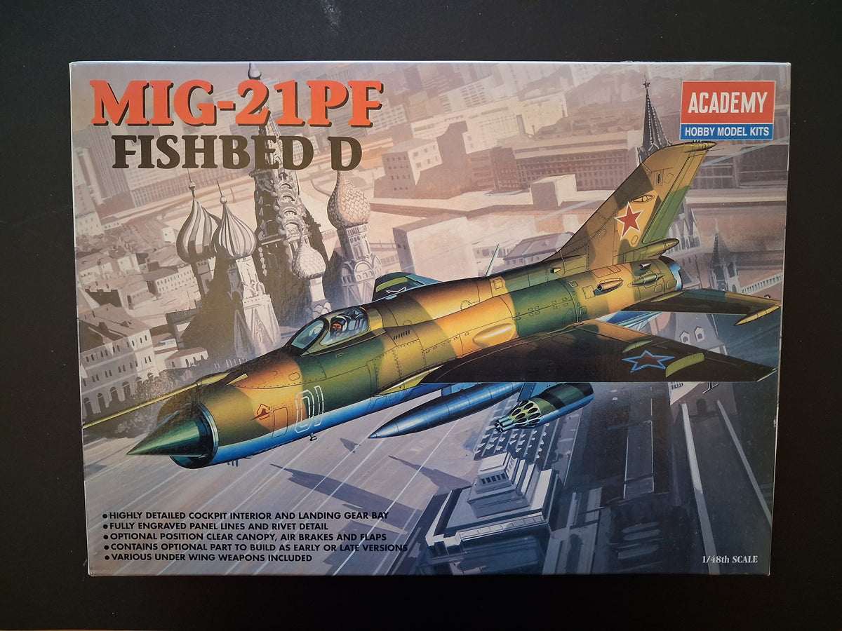 Academy 1:48 MiG-21PF Fishbed D (1998)