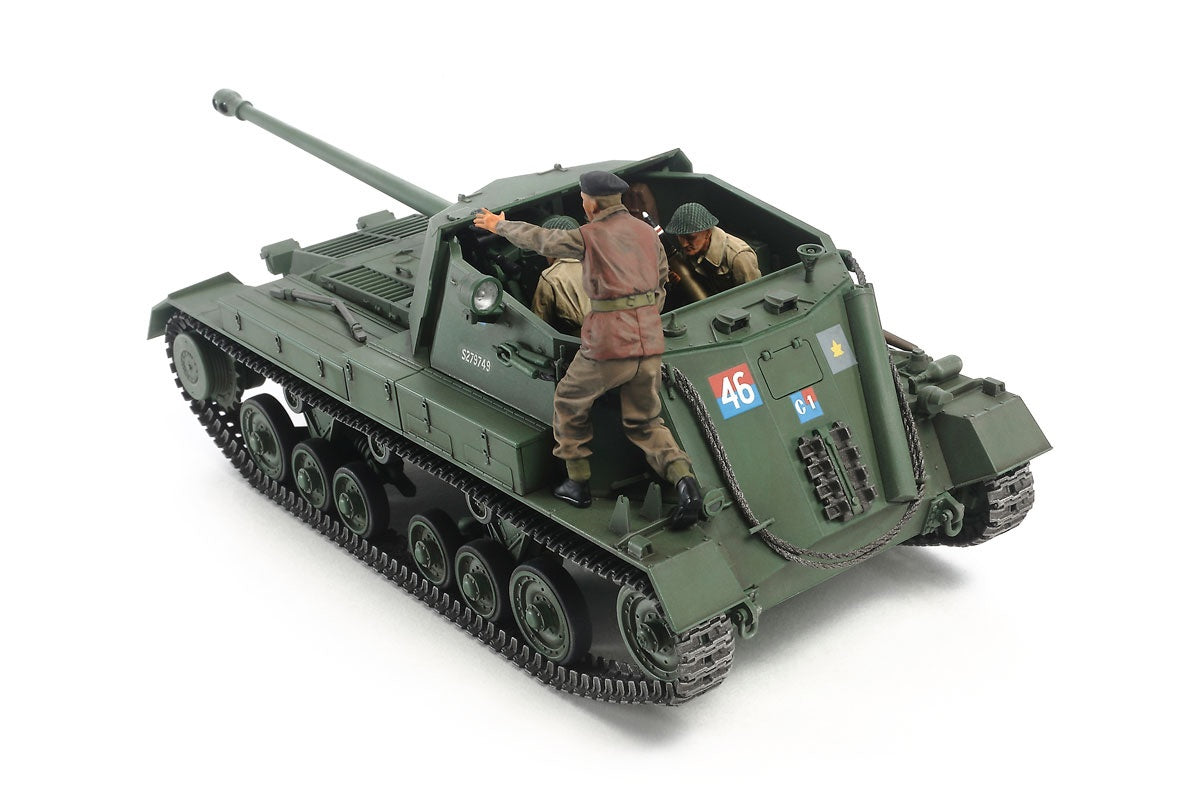 Tamiya 1:35 British Self-Propelled Anti-Tank Gun Archer with 3 Figures