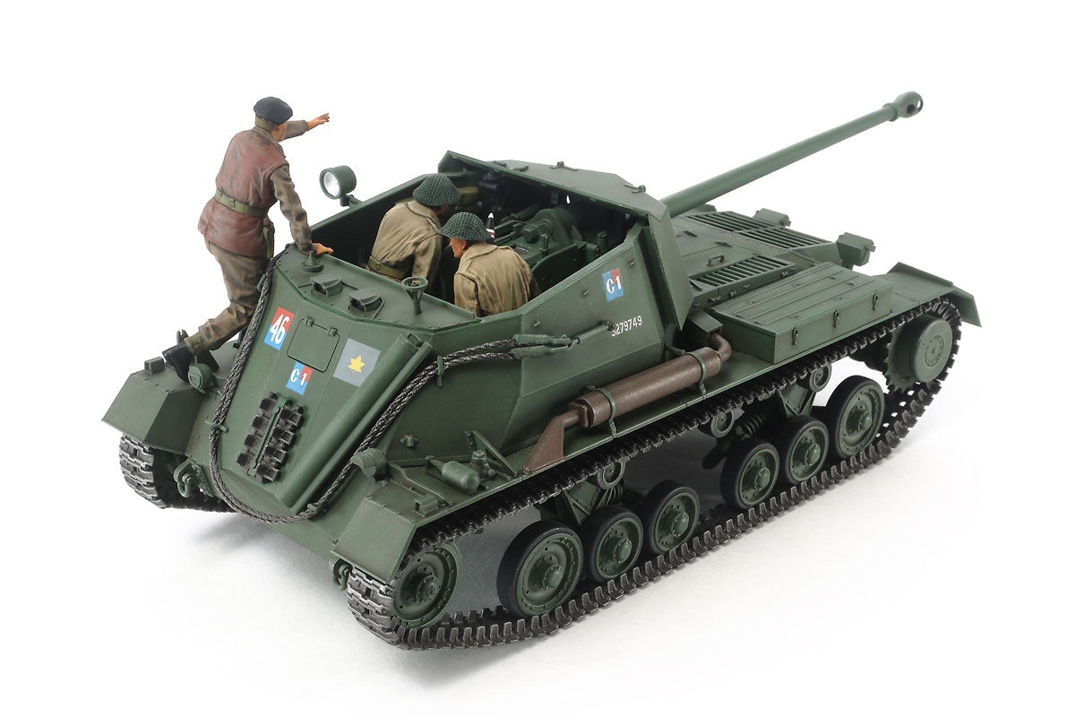 Tamiya 1:35 British Self-Propelled Anti-Tank Gun Archer with 3 Figures