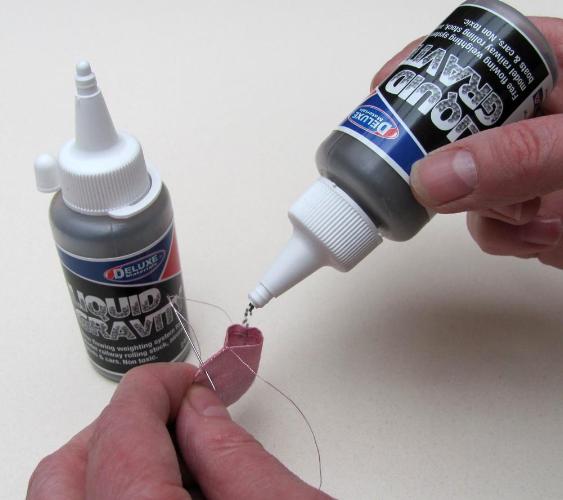 Deluxe Materials Liquid Gravity 240g