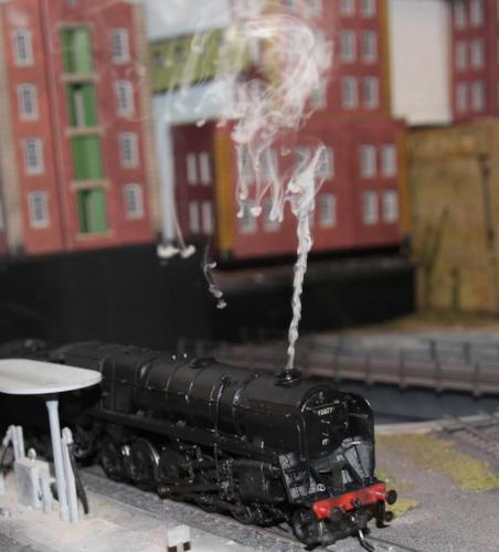 Deluxe Materials Living Steam