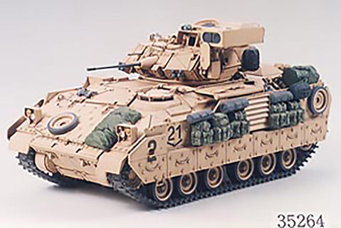 Tamiya 1:35 M2A2 ODS IFV Bradley Model Kit