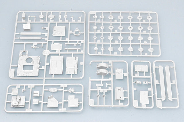 Trumpeter 1:72 US M113A2 Armoured Car Model Kit