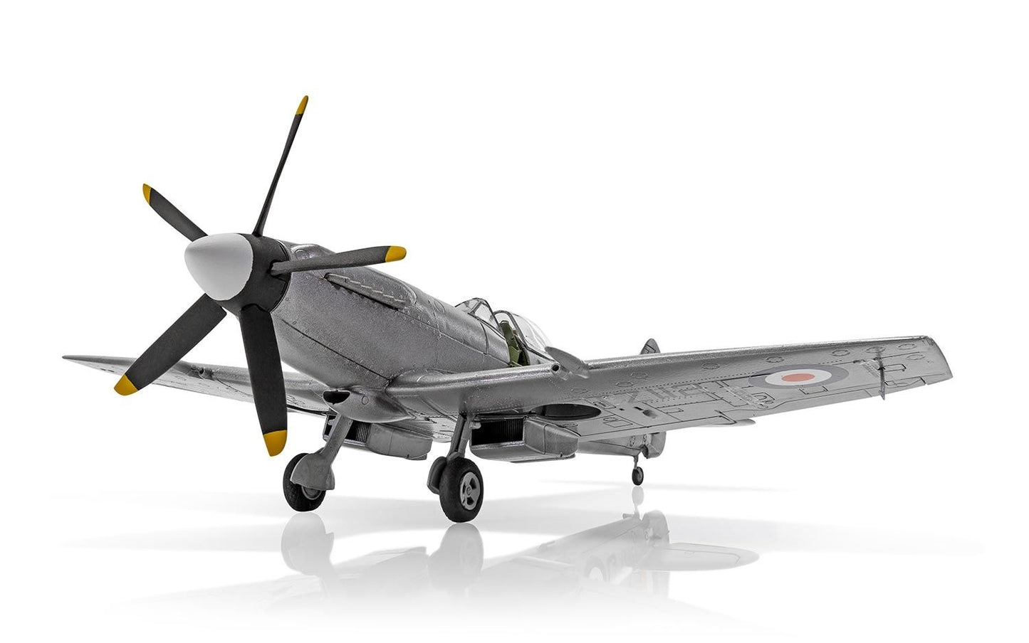 Airfix 1:48 Supermarine Spitfire FR MkXIV