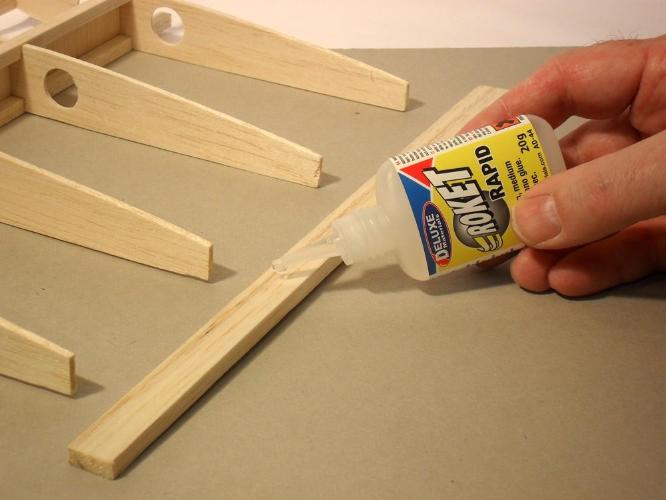 Deluxe Materials Roket Rapid 20g