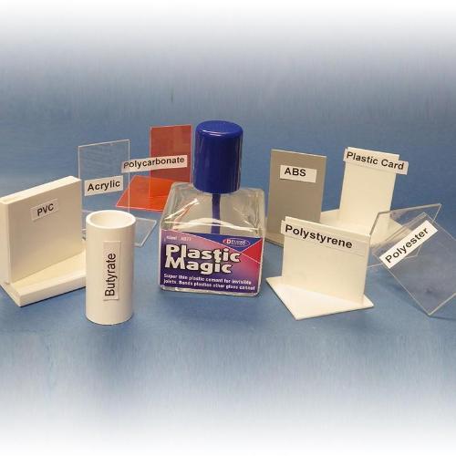 Deluxe Materials Plastic Magic Glue