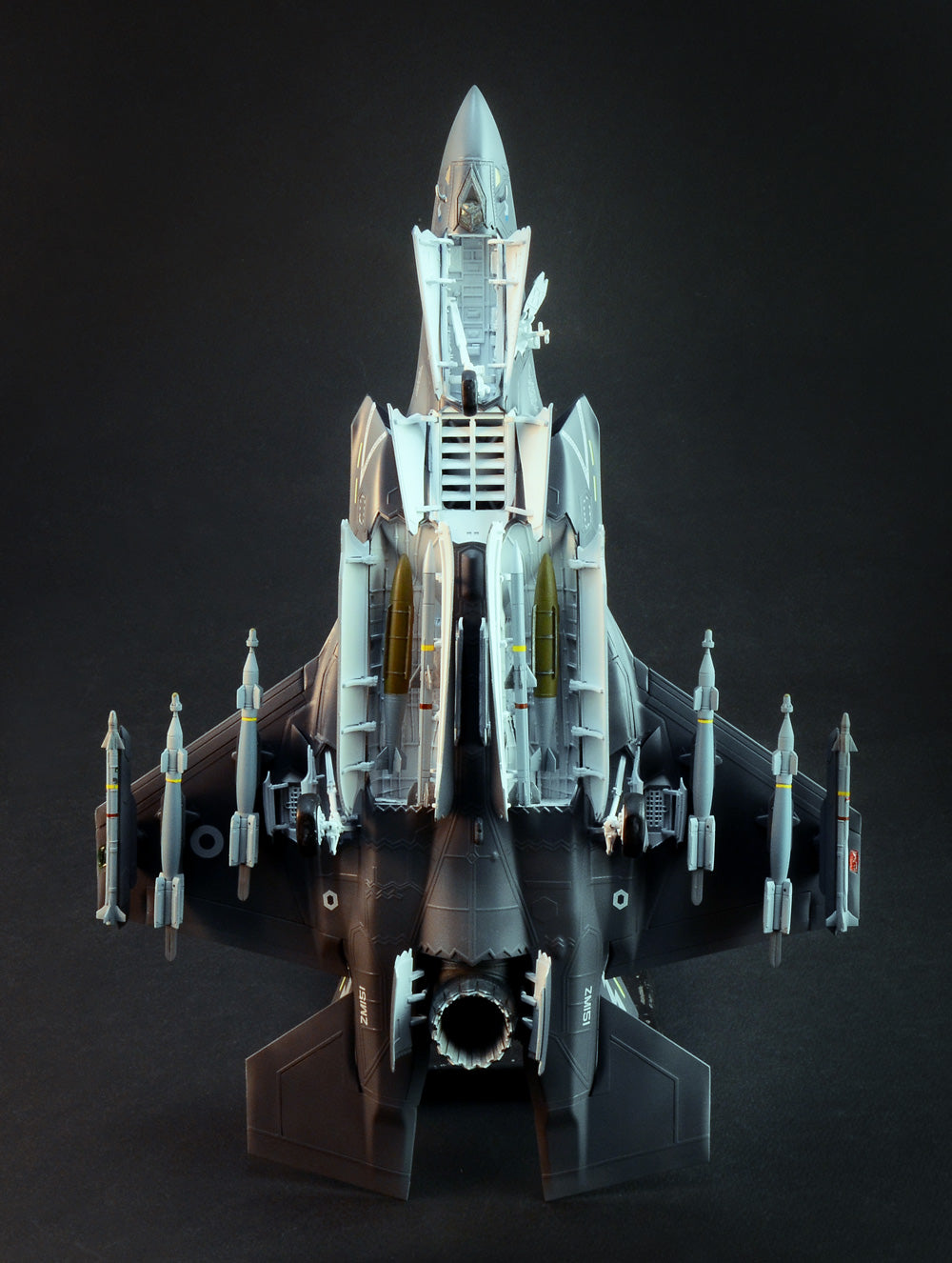 Italeri 1:48 Lockheed Martin F-35B Lightning II STOVL version