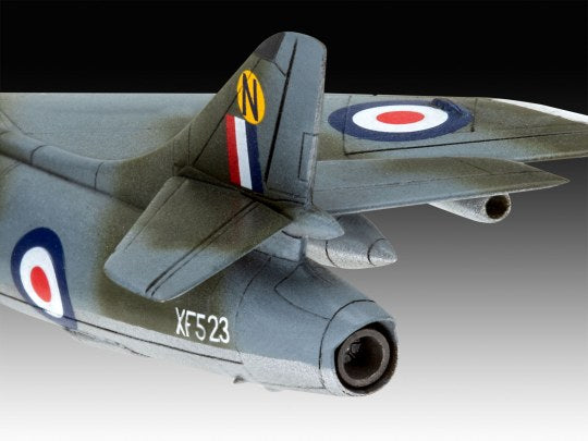 Revell 1:144 Hawker Hunter FGA.9