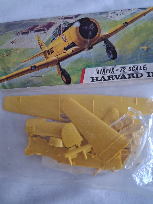 Airfix 1:72 Harvard II - North American