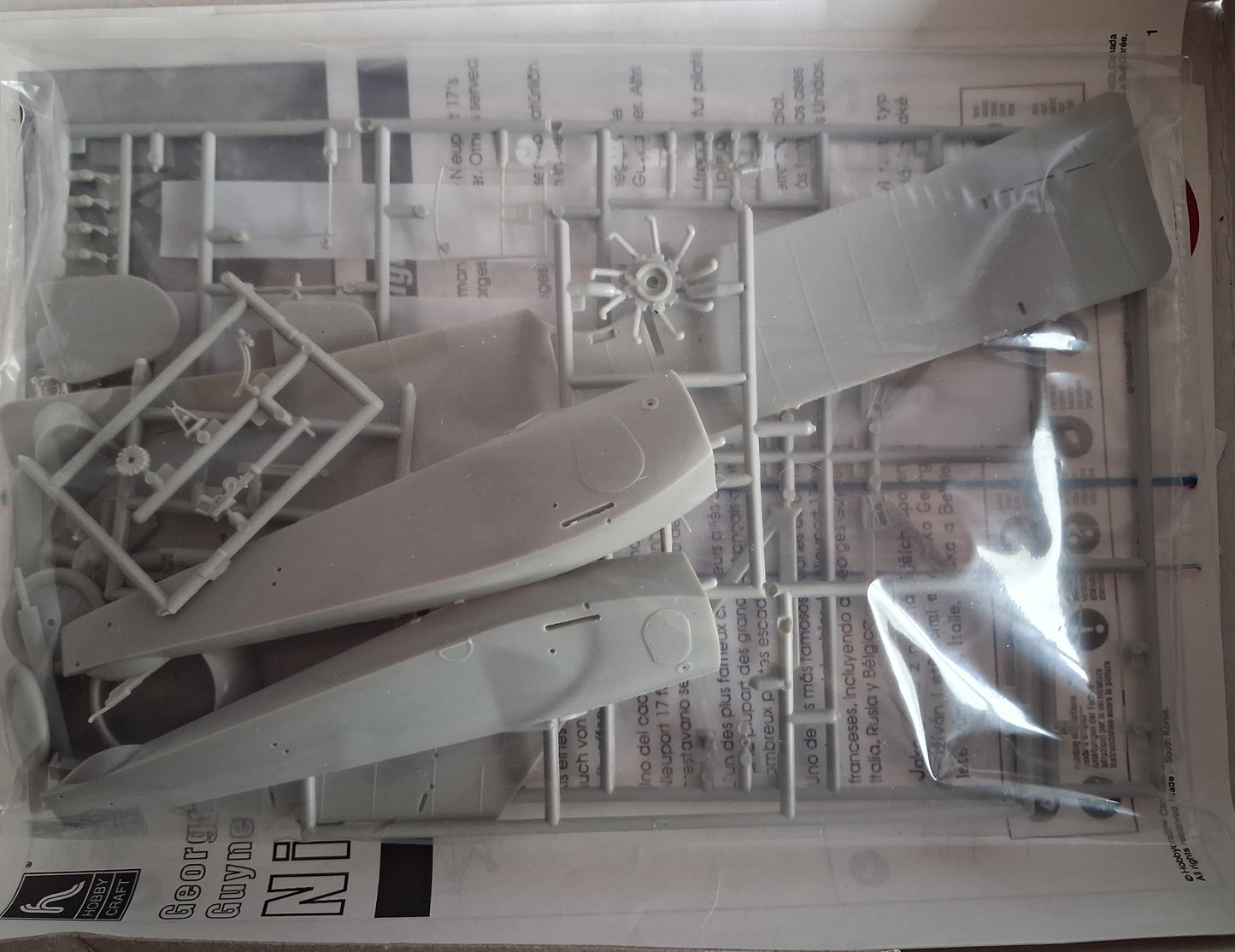 HobbyCraft 1:32 George Guynemer's Nieuport 17 WW1 French Fighter (1992)