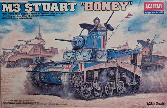 Academy 1:35 M3 Stuart 'Honey' (2010)