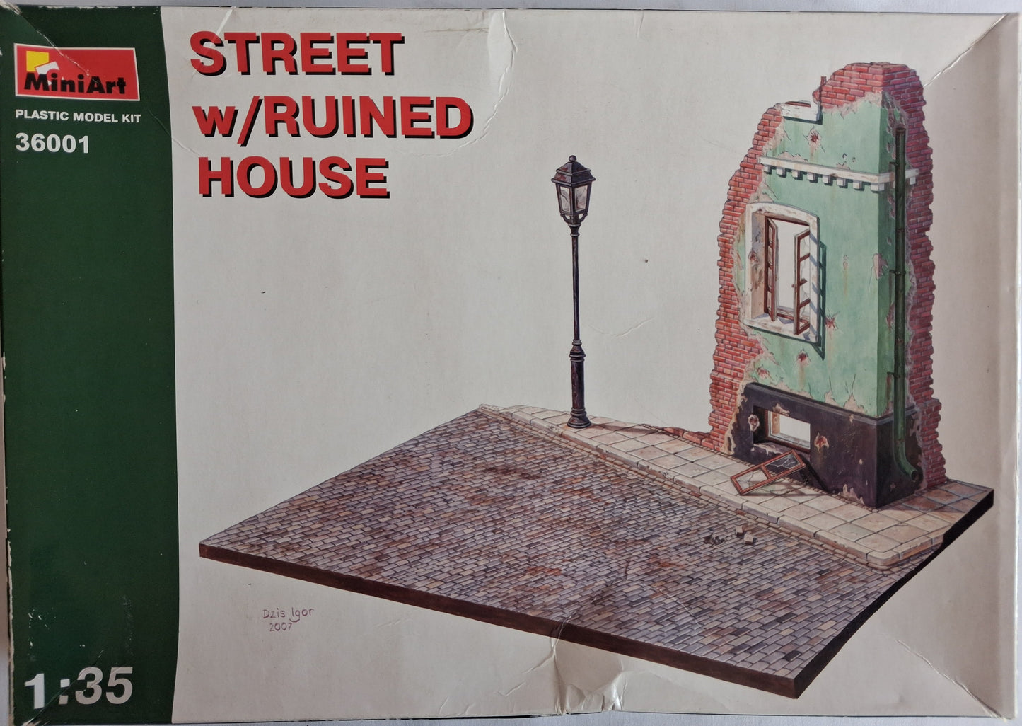 MiniArt 1:35 Street with Ruined House