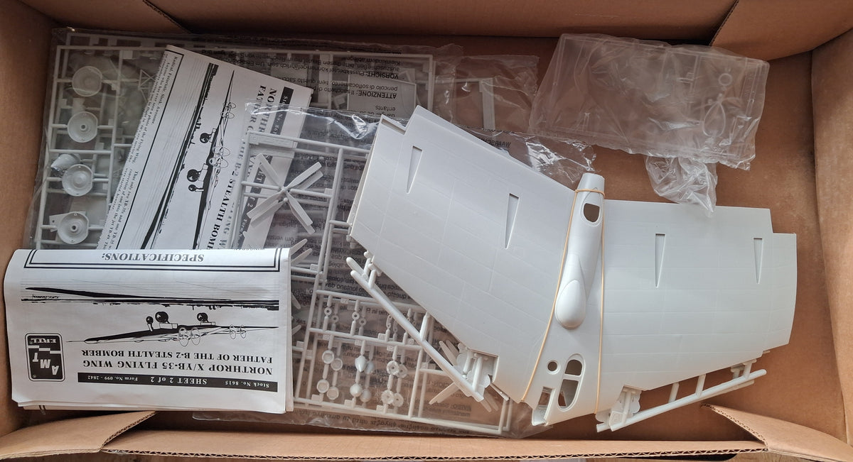 AMT/ERTL 1:72 X/YB-35 Flying Wing