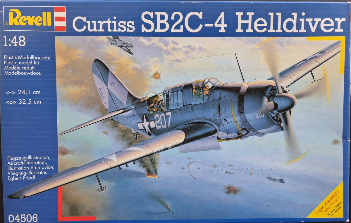 Revell 1:48 Curtiss SB2C-4 Helldiver (1997)