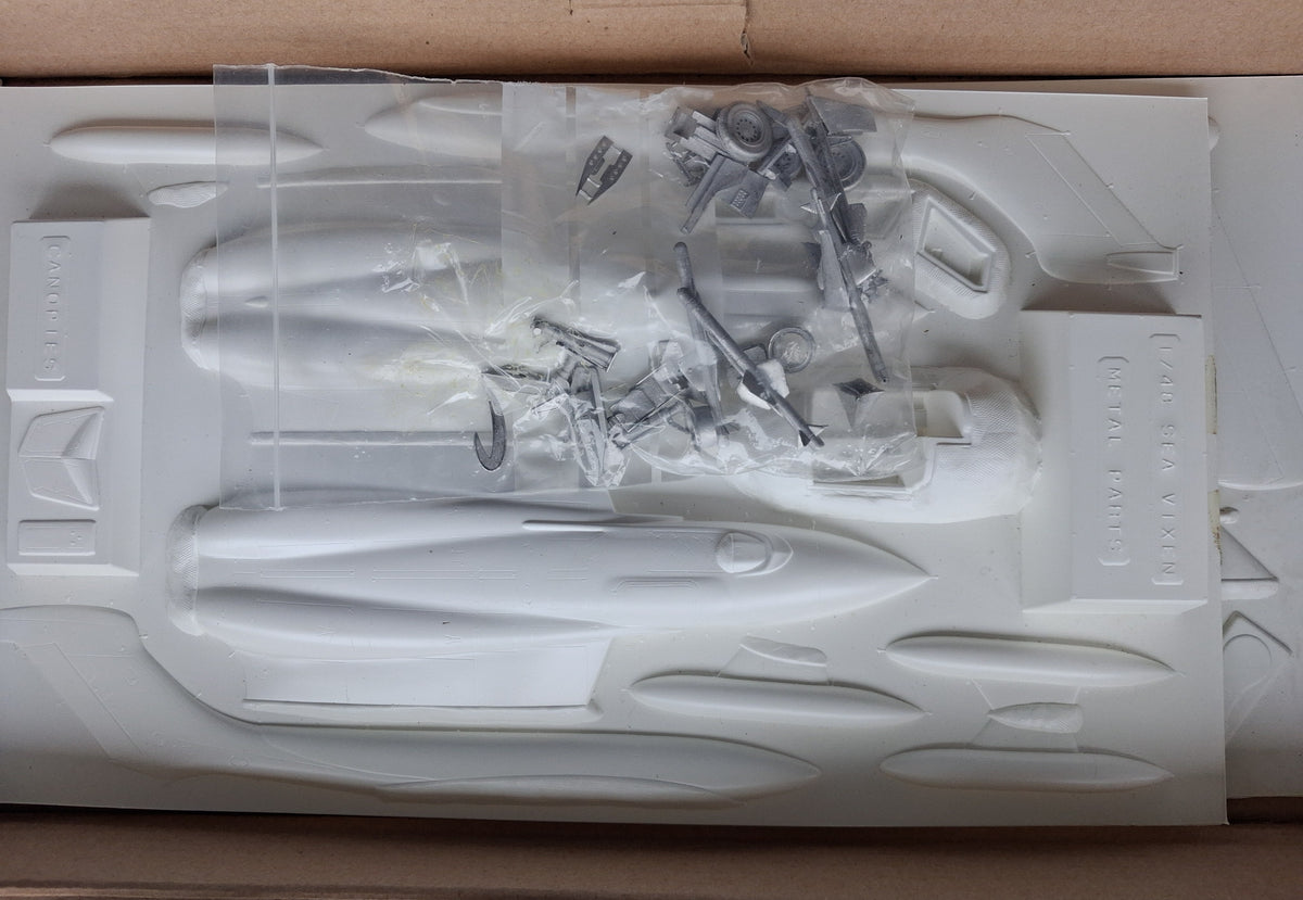 Dynavector Air Models 1:48 De Havilland Sea Vixen FAW-2 (1995)