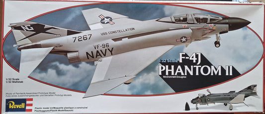 Revell 1:32 F-4J Phantom II (1980)