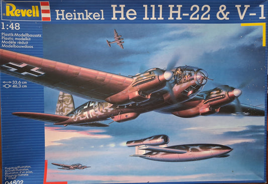 Revell 1:48 Heinkel He111 H-22 & V-1 (1996)
