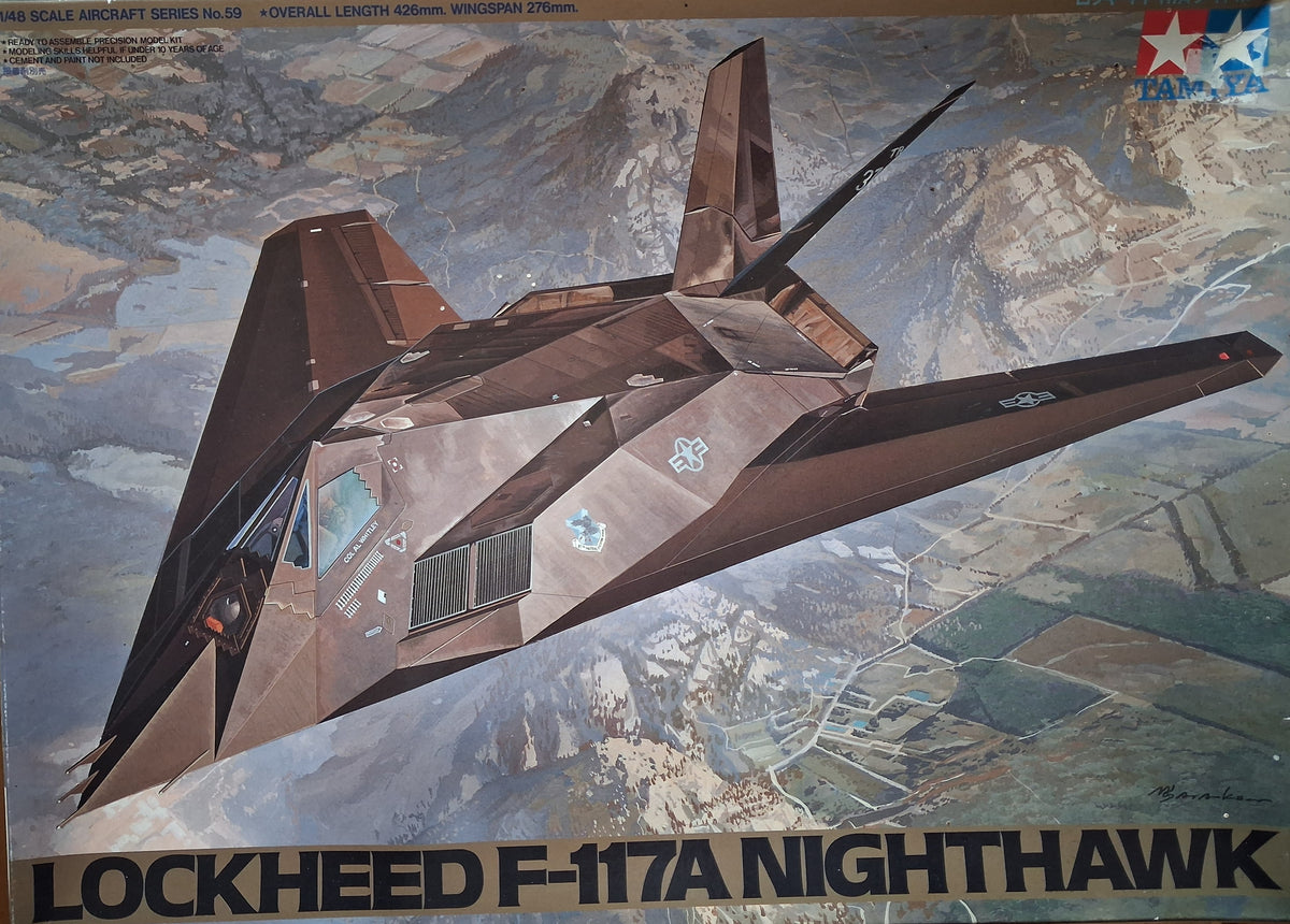 Tamiya 1:48 Lockheed F-117A Nighthawk (1998)