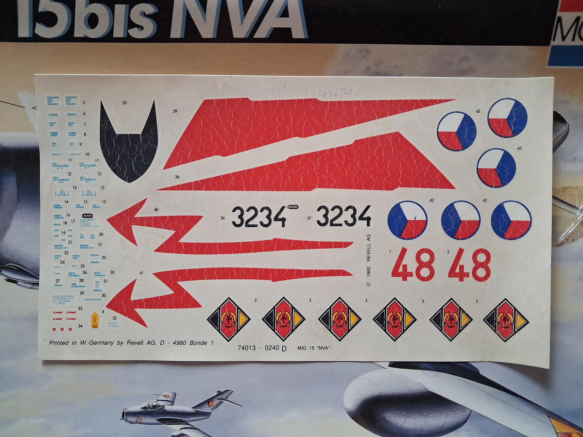 Monogram 1:48 MiG 15bis NVA (1992)