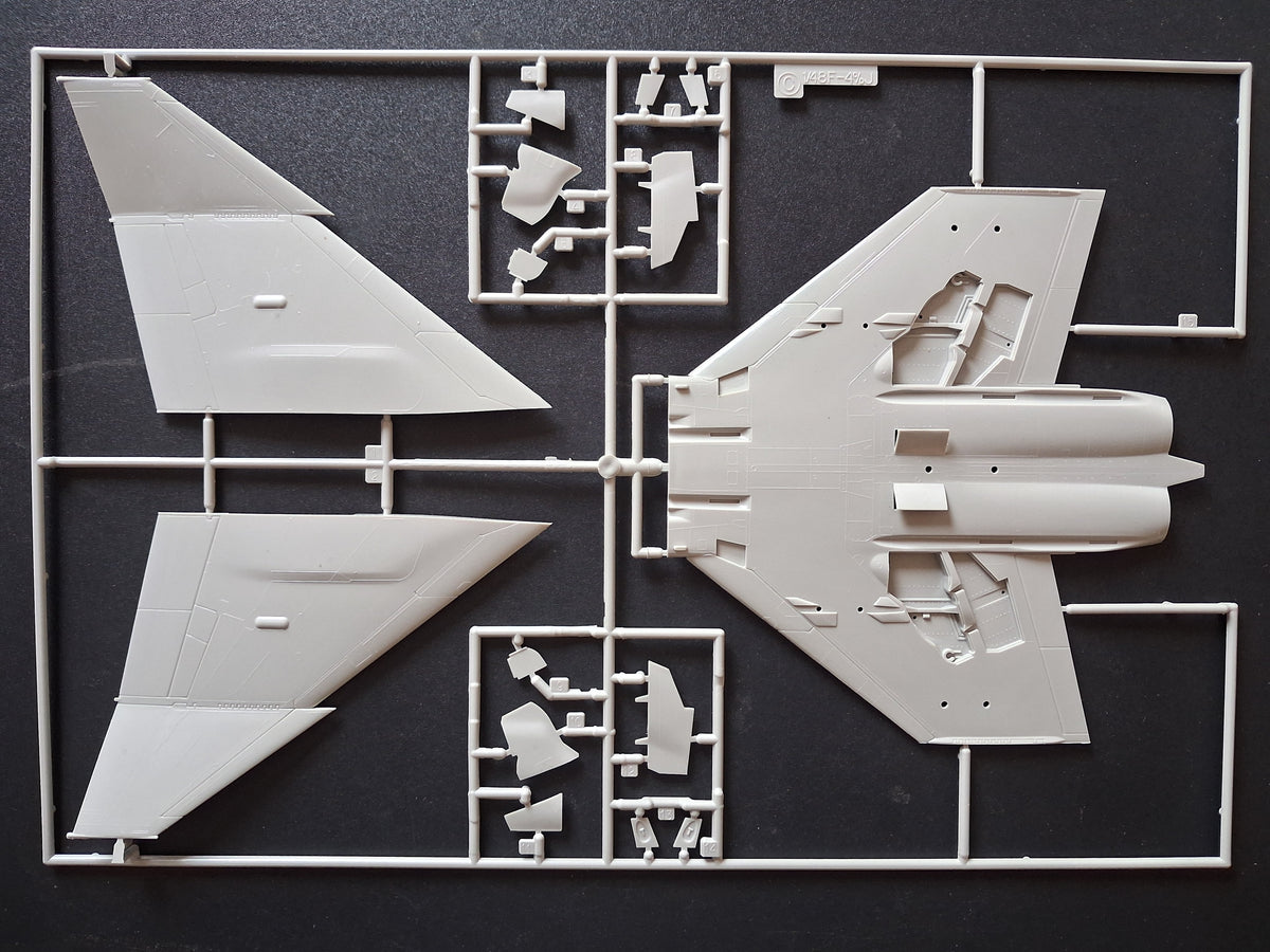 Hasegawa 1:48 F-4C/D Phantom II (Egypt I) (1987)
