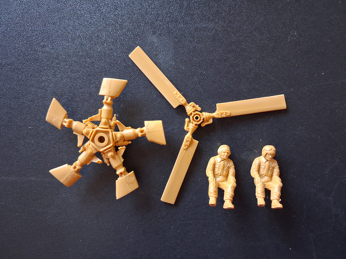 Monogram 1:48 MiL-24 Hind Gunship (1987)