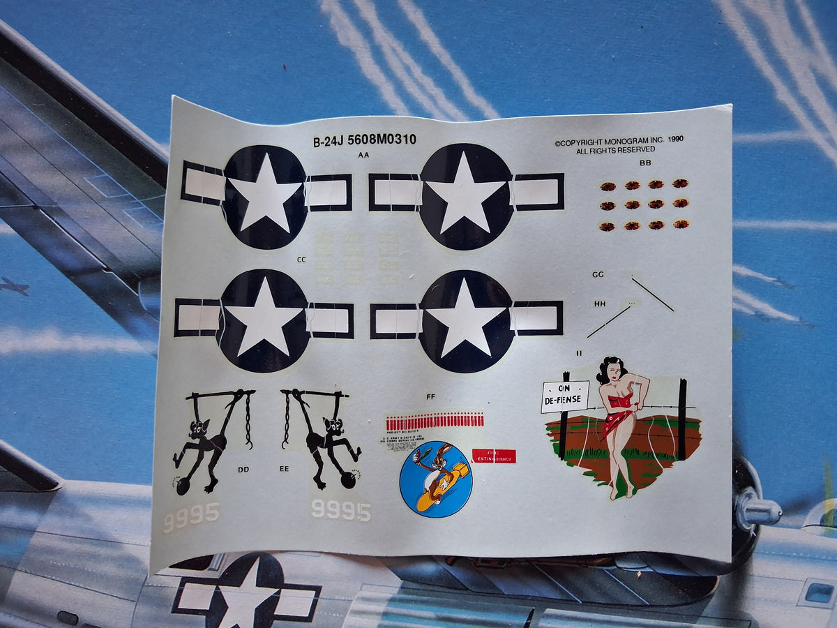 Monogram 1:48 B-24J Liberator (1990)