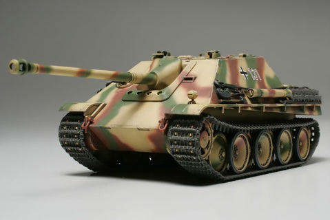 Tamiya 1:48 German Tank Destroyer Jagdpanther Late Version