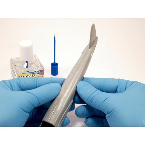 Deluxe Materials Plastic Magic Cement 40ml