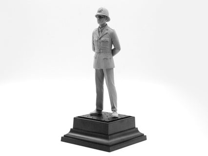 ICM 1:16 British Policeman