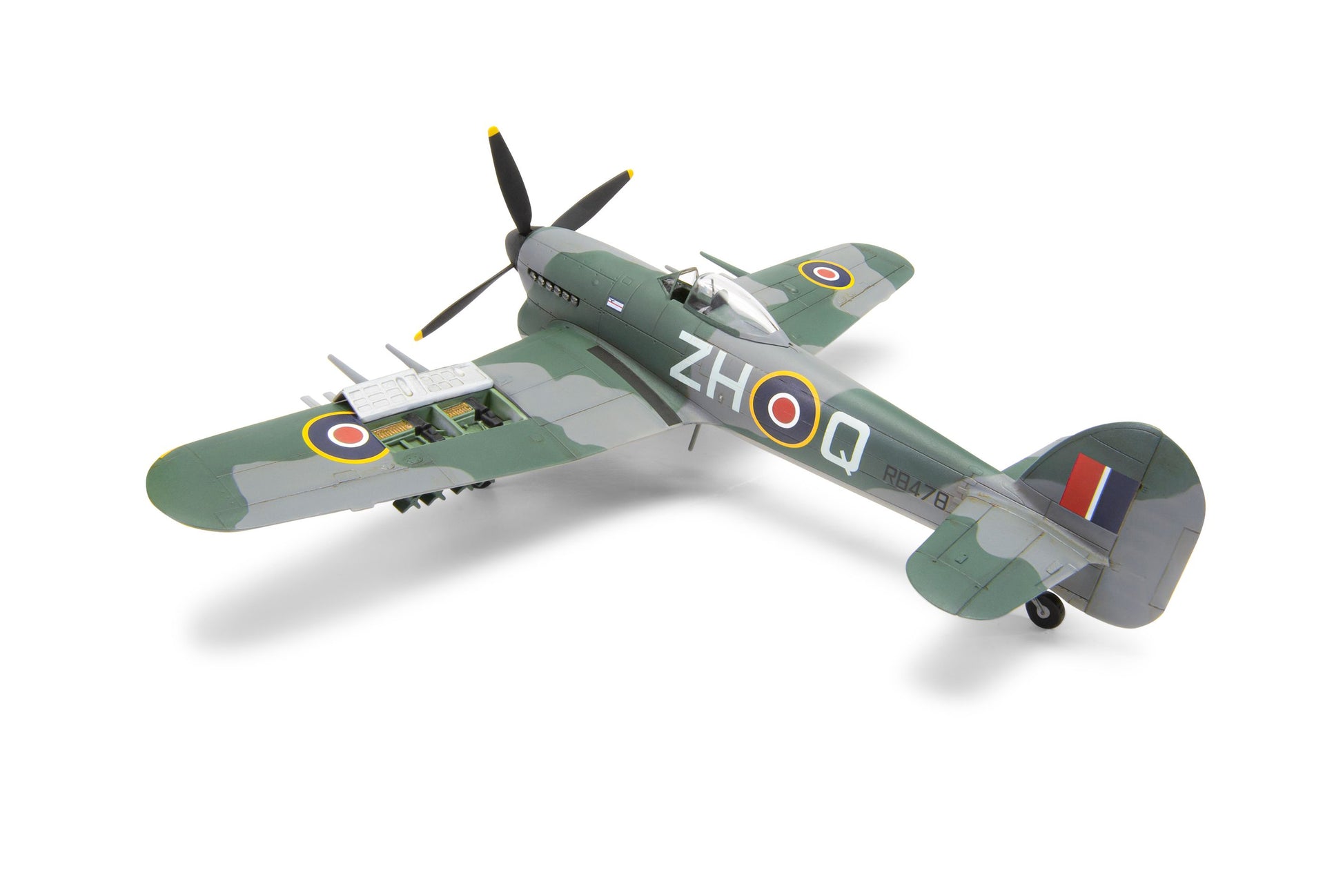 Airfix 1:72 Hawker Typhoon IB Gift Set